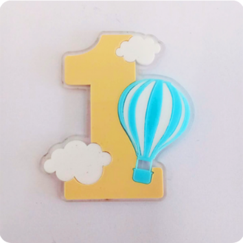 NÚMERO 1 (BALÃO E NUVENS)